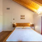 Villa Casa Rita, Charming House With Pool, Asti