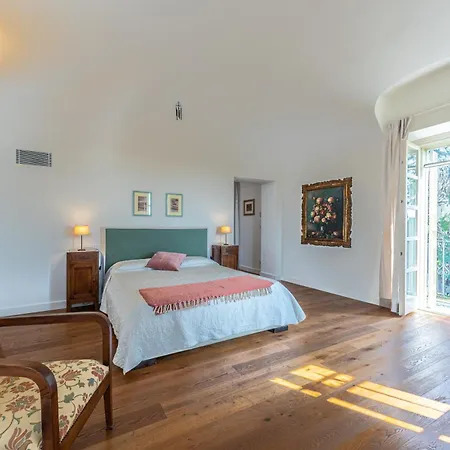 Casa Rita, Charming House With Pool, アスティ